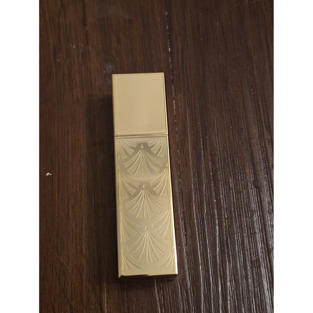 Estee Lauder LIPSTICK Limited Edition RED VELVET Full Size Cream WINTER 2024